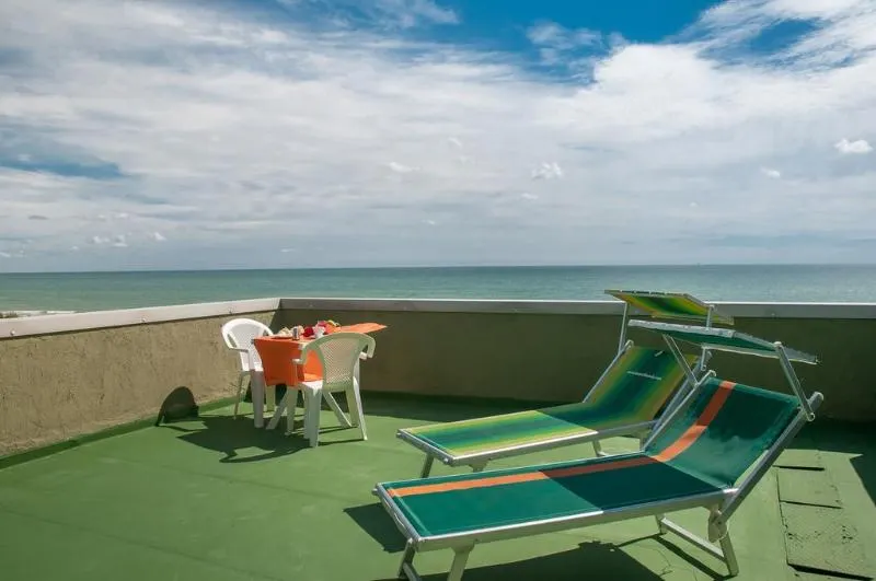 Hotel Smeraldo - Image 1
