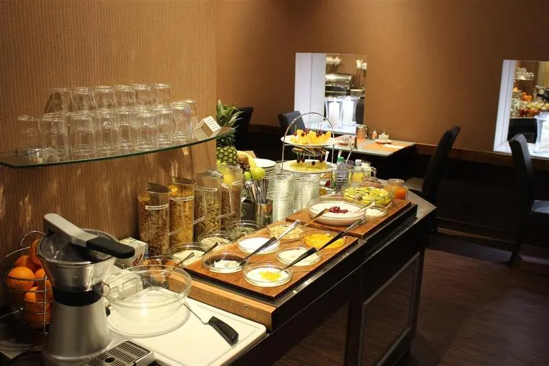 Best Western Hotel Royal - Image 1
