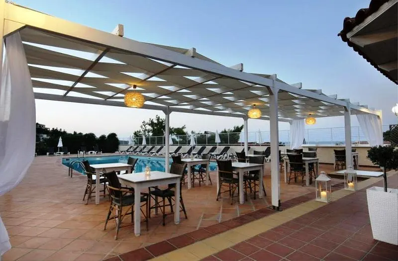 Chrysalis Apartments - Image 1
