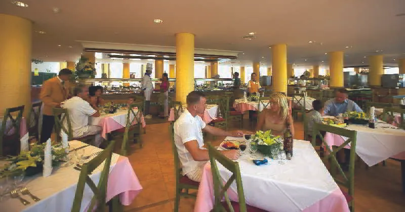 Hotel Club Cala Marsal - Image 1