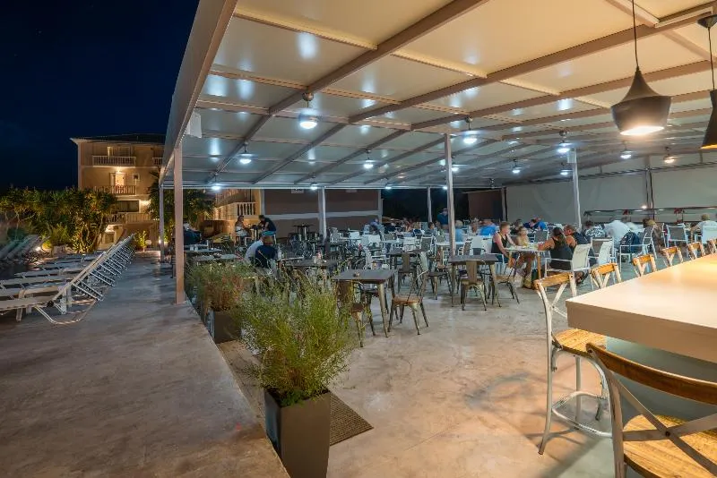 Zakynthos Hotel - Image 1
