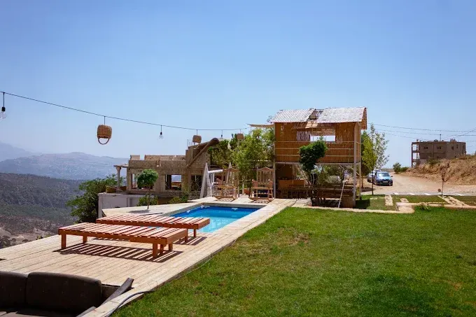 Vibes Guest House and Venue - Image 1