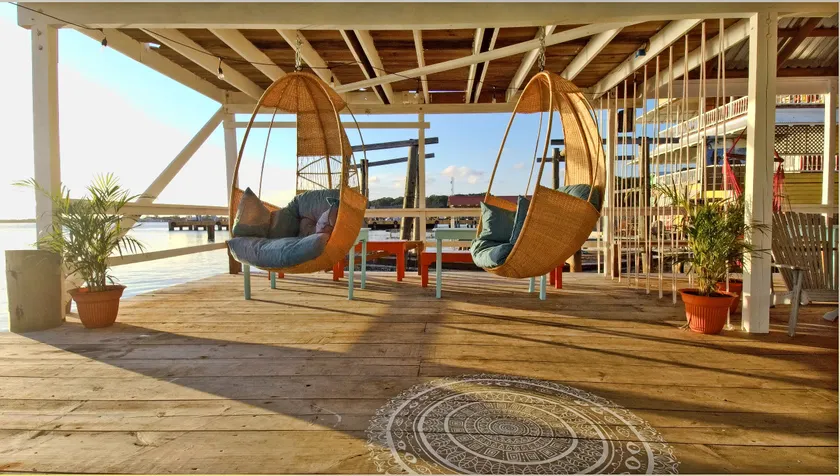 La Hamaca Hostel - Utila - Image 1