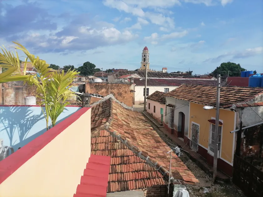 Hostal Dos Mundos - Image 1