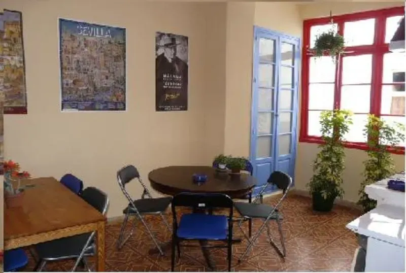 Ilan's Hostel - Image 1