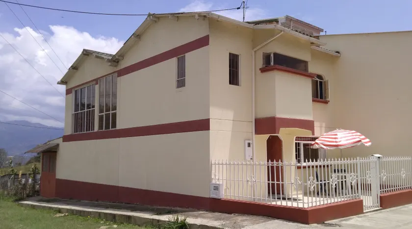 Mi Casa Es Tu Casa - Image 1