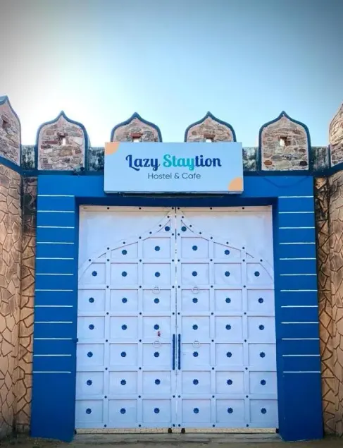 Lazy Staytion - Image 1