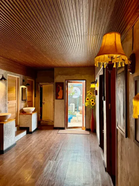 Original Beach Hostel - Image 1