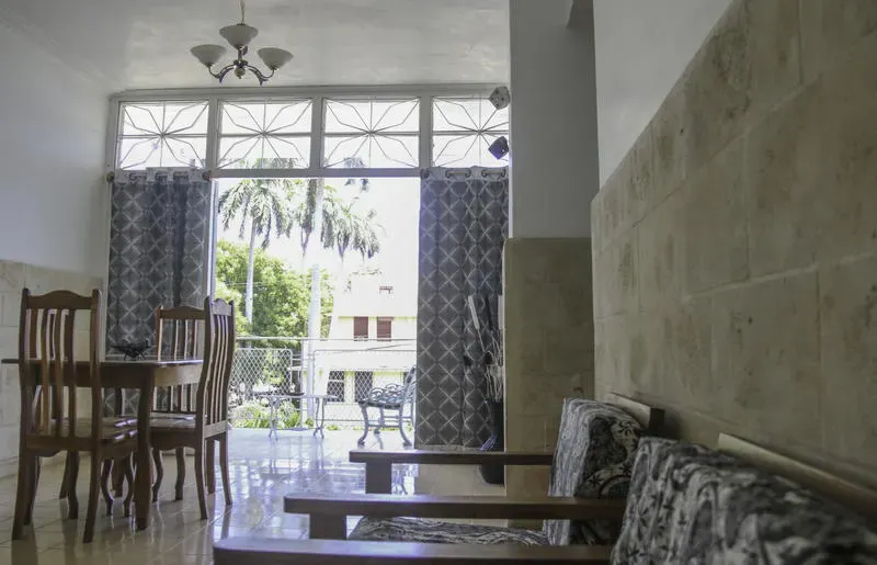 Casa Rene & Madelyn - Image 1
