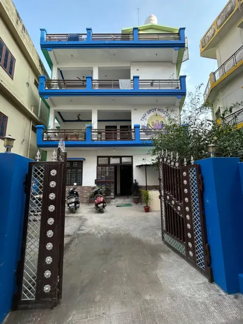 Tiny Spot Hostel Rishikesh - Image 1