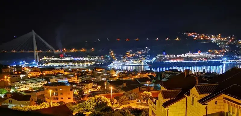Dubrovnik Backpackers Club - Image 1