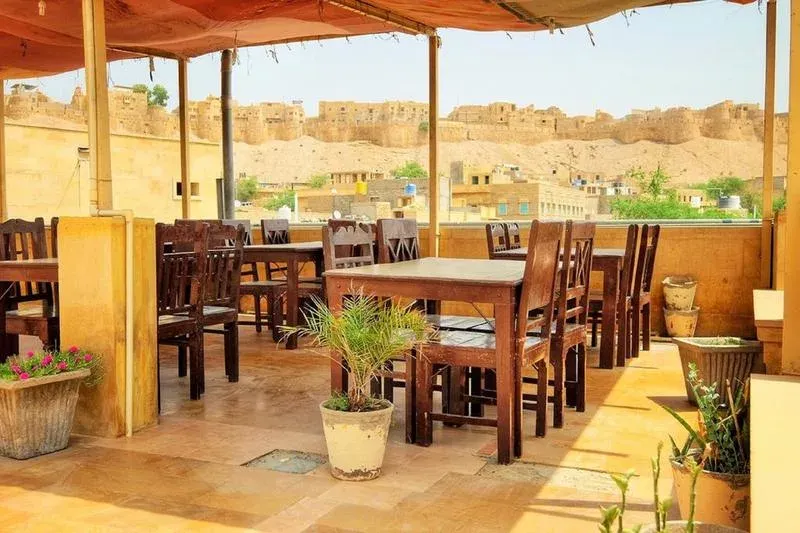 Royal Hostel - Image 1