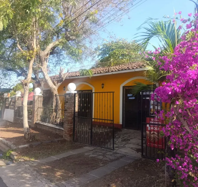 Hostal Sultan - Image 1