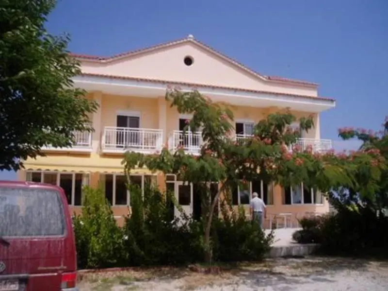 Angelica's Backpacker's Hostel - Image 1