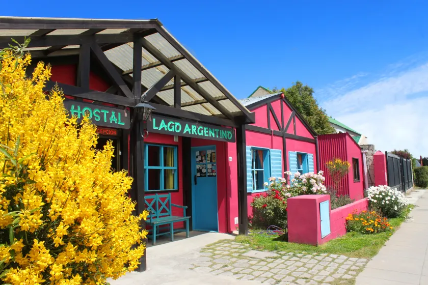 Lago Argentino Hostel - Image 1