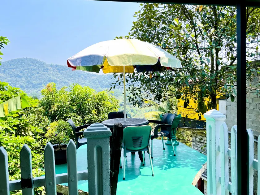 Kandy Green Hilltop Hotel - Image 1