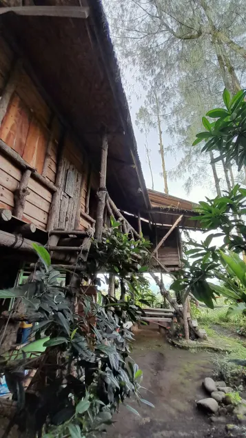 Harumi Dieng Homestay Syariah - Image 1
