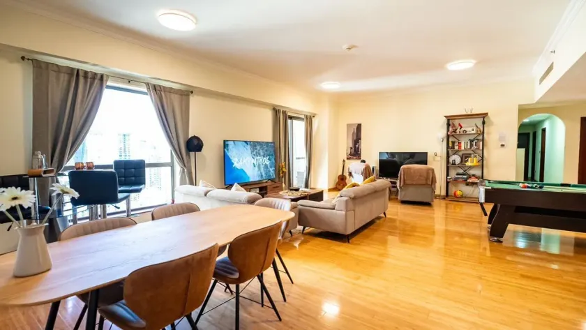 Prestige Hostel JBR - Image 1
