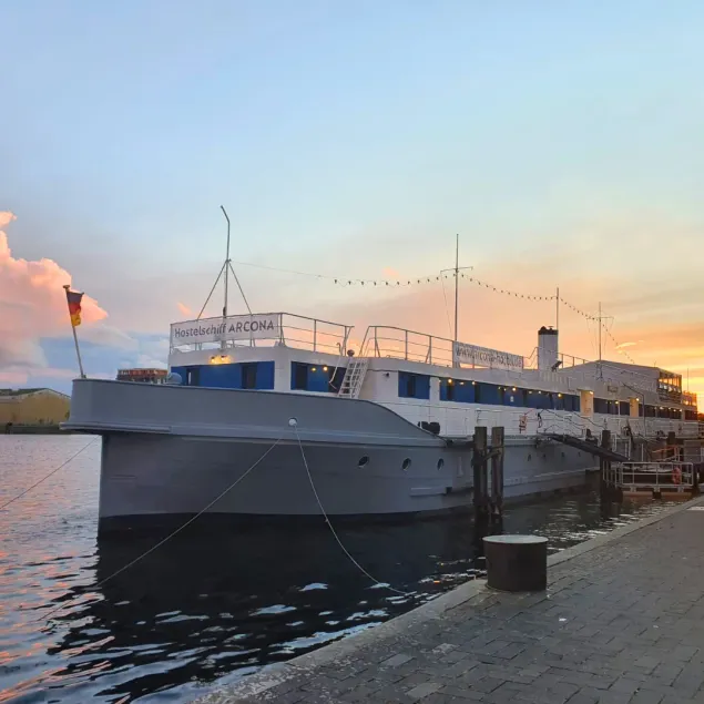 Arcona - Hostel on the Water - Image 1