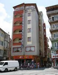 Öz Çardak - Image 1