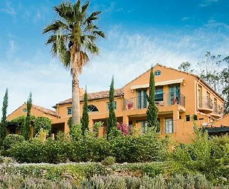 Araucaria Guest House - Image 1