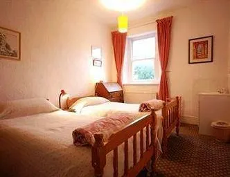 Cranleigh House - Image 1