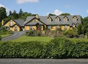 Bunratty Woods Country Inn B&B - Image 1