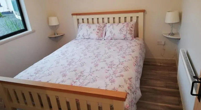 The Snug - Image 1