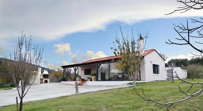 Villa Hawk's Nest - Image 1