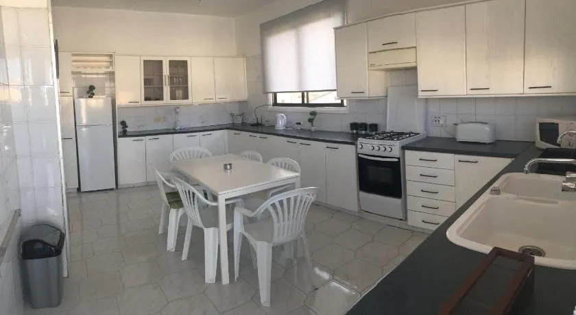 Kostas two bedroom penthouse - Image 1