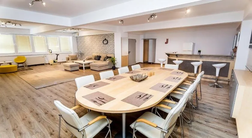 Sofia Drujba Apartment - Image 1