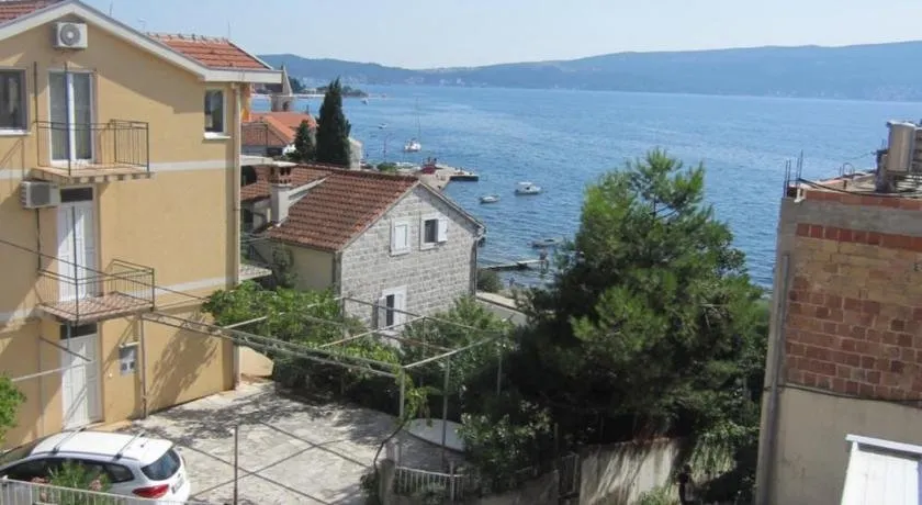 Apartments two bedrooms near sea&PortoMont - Image 1