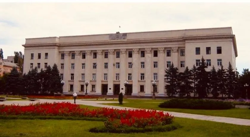 Railway Station Center Apartment - Image 1