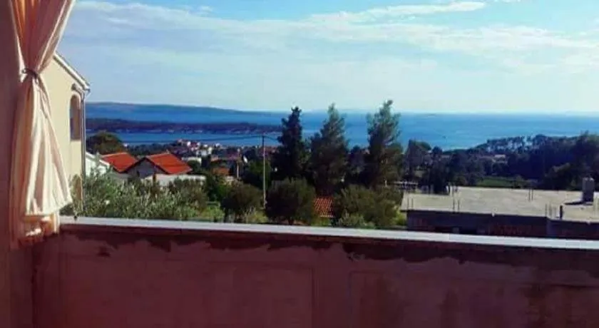 Apartment Matusan - Image 1