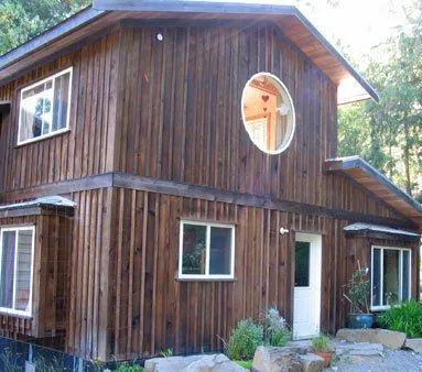 Cedar Moon B&B - Image 1
