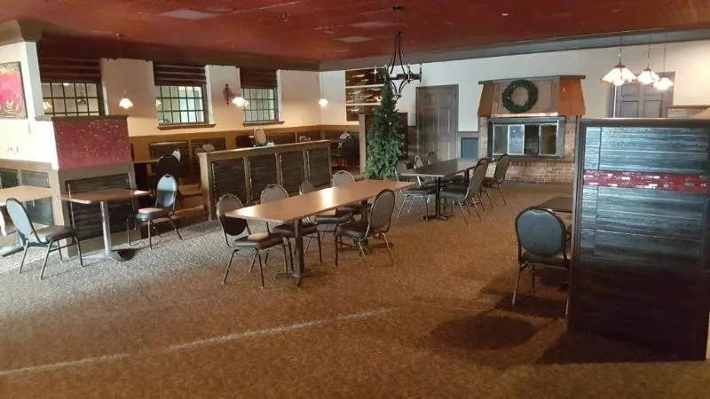 Rodeway Inn - Image 1