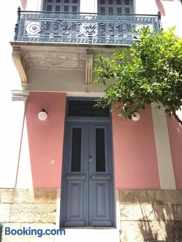 Neoclassical House in Central Piraeus - Image 1