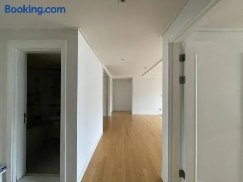 Membership Apartment 3BDR2BATH The Cheongdam - Image 1