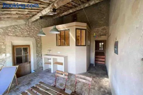Loulou en Luberon - La maison de Cucuron - Image 1