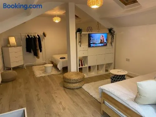 Cwmavon Guesthouse - Image 1