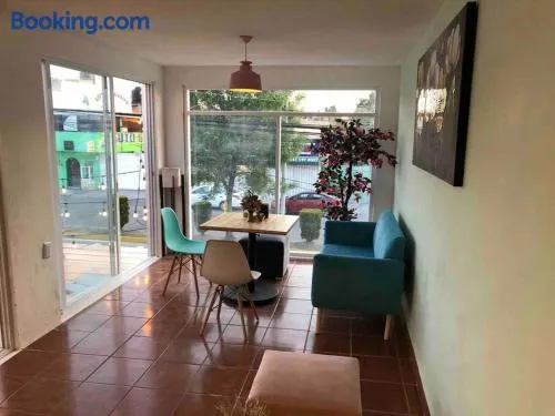 Departamento con hermosa vista y terraza - Image 1