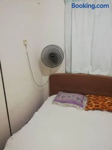 Emzoy kertih private unit rest house - Image 1