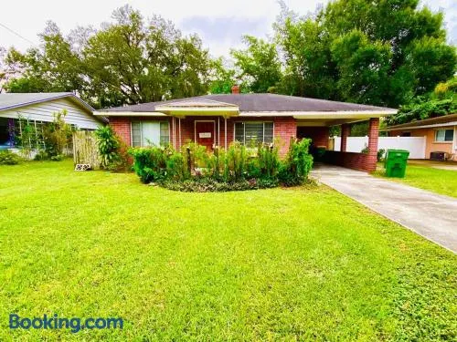 Affordable Barefoot Bungalow - Image 1