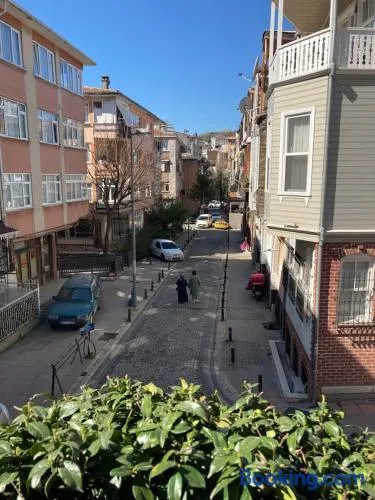50 METER TO ORTAKOY SEASIDE,CLOSE THE CITY CENTER 1+1 - Image 1