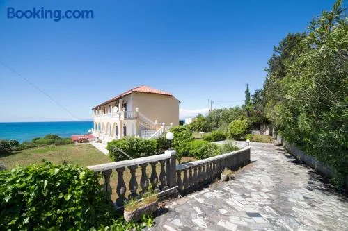 Ntoriseveline Beach House - Image 1