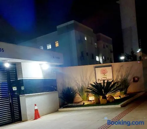 Apartamento prox a Saul Elkind com estacionamento - Image 1