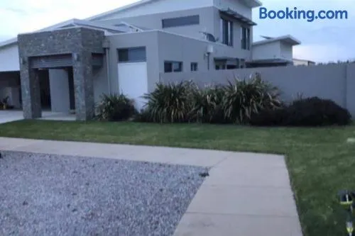 Large Modern story home with solar heated pool - Image 1