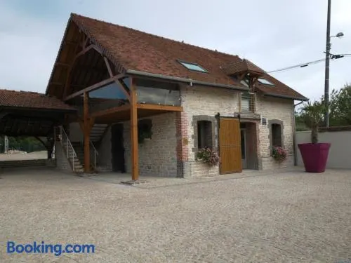 Gite Fontaine-les-Grès, 4 pièces, 6 personnes - FR-1-543-69 - Image 1