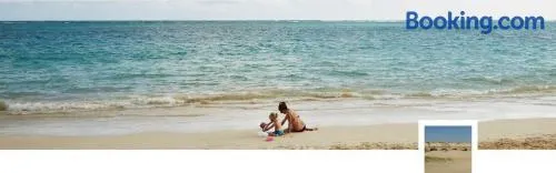 House near the beach - Alonit holiday apartment. דירת נופש קרובה לים. - Image 1