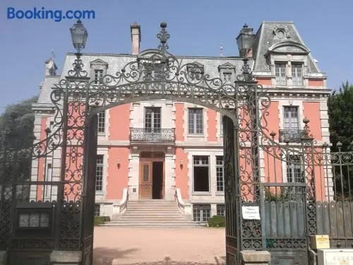 Château Sallandrouze - Image 1